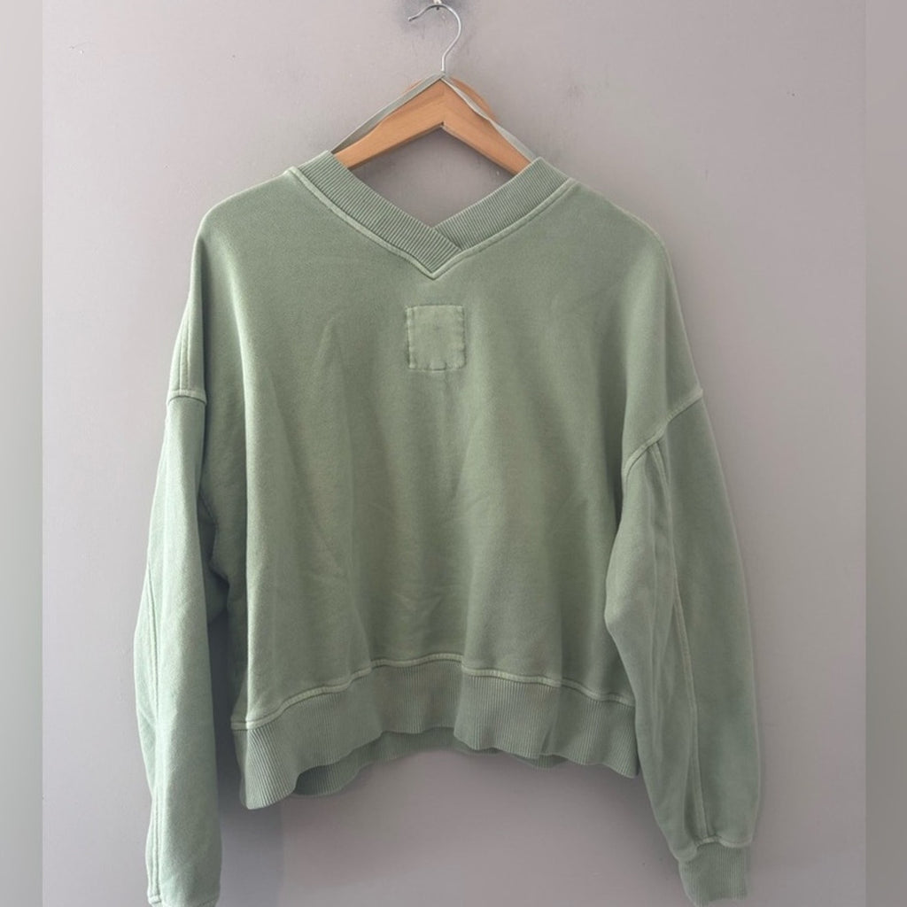 aerie green sweatshirt double v SMALL