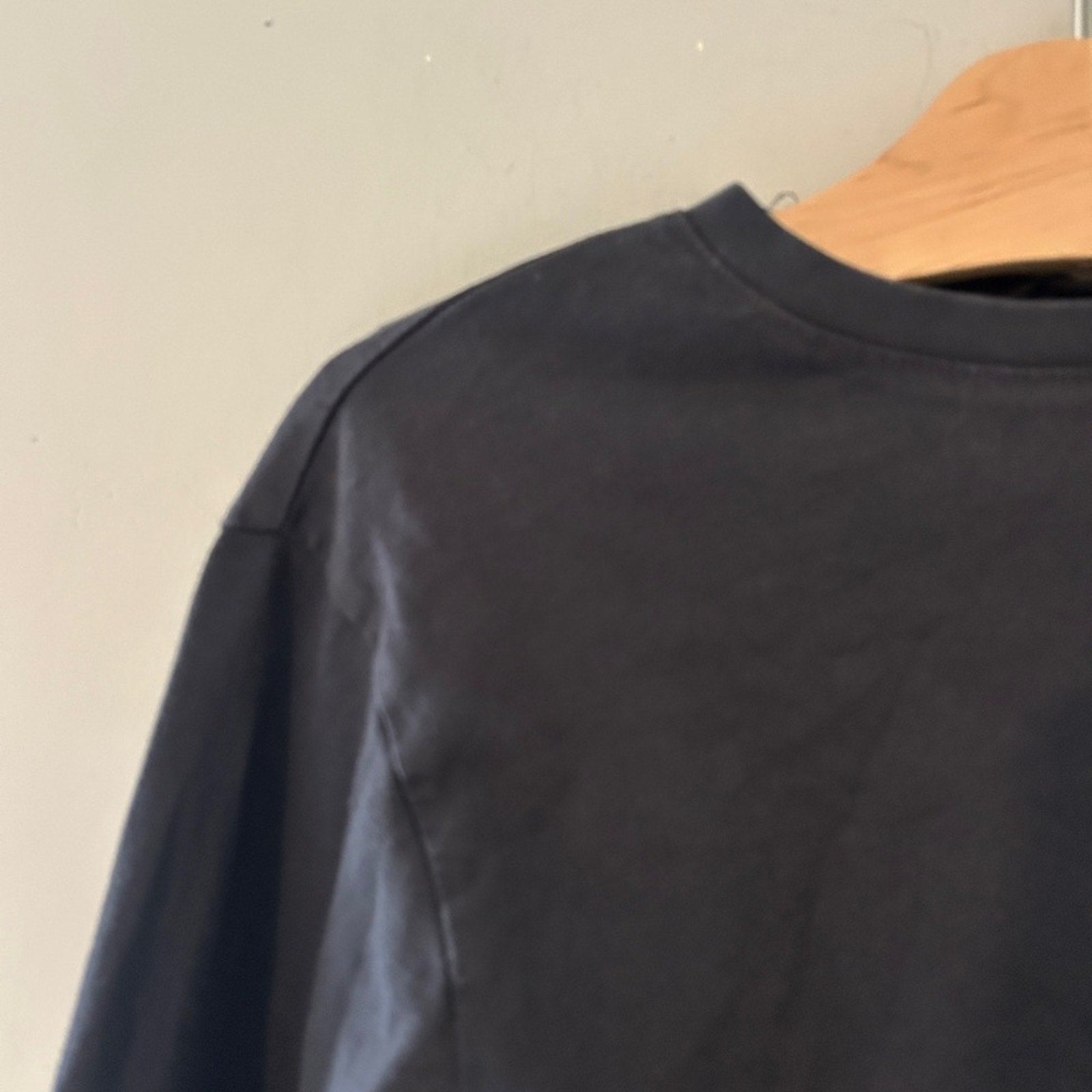 zara boys' black long-sleeve graphic tee 8-9Y