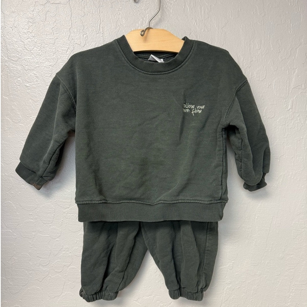 zara boys' sweatsuit set 1.5Y