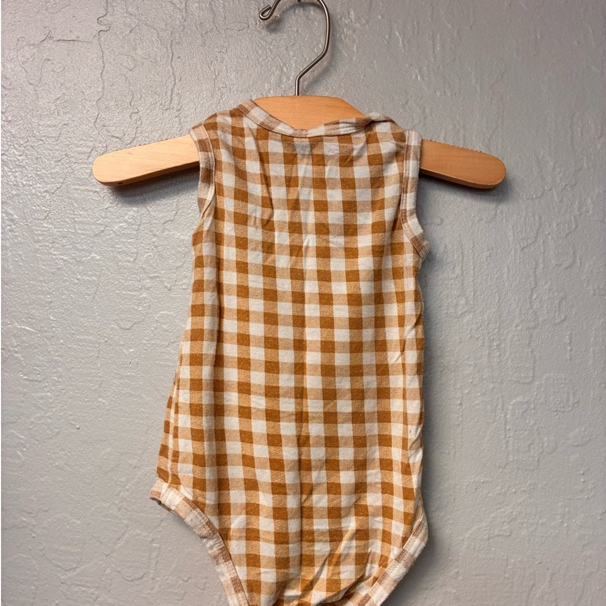 spearmintLOVE gold gingham bamboo onesie 3-6M