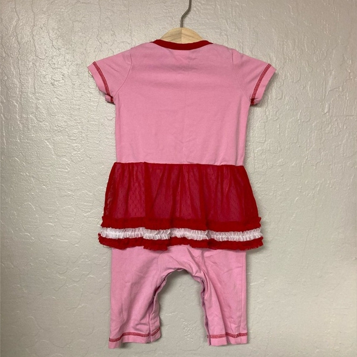 hanna girls’ romper with‎ heart graphic 6-12M