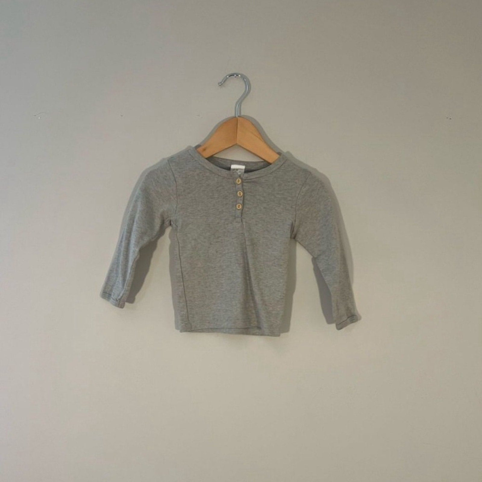 h&m green gray henley 12M