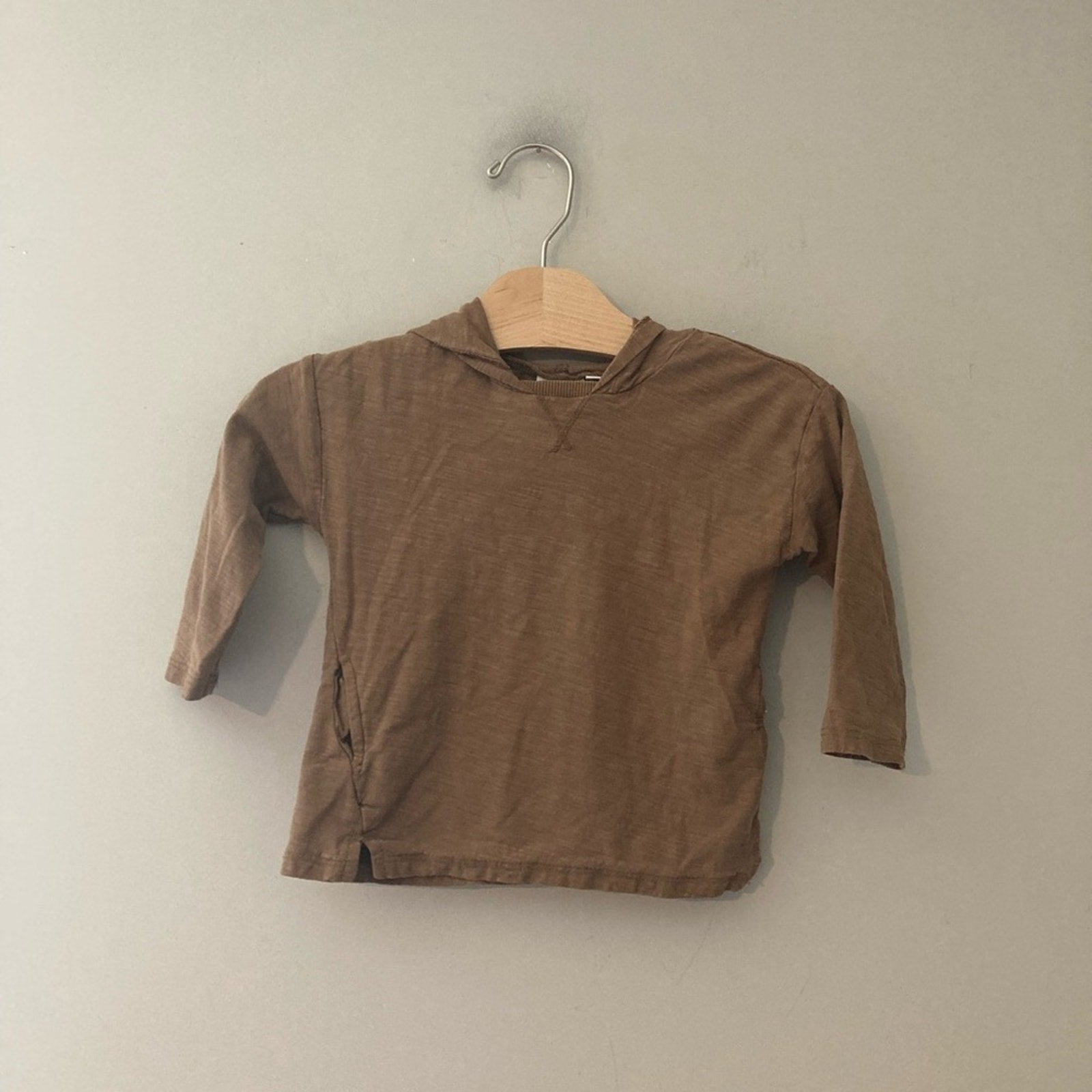zara boys' brown hoodie 12-18M