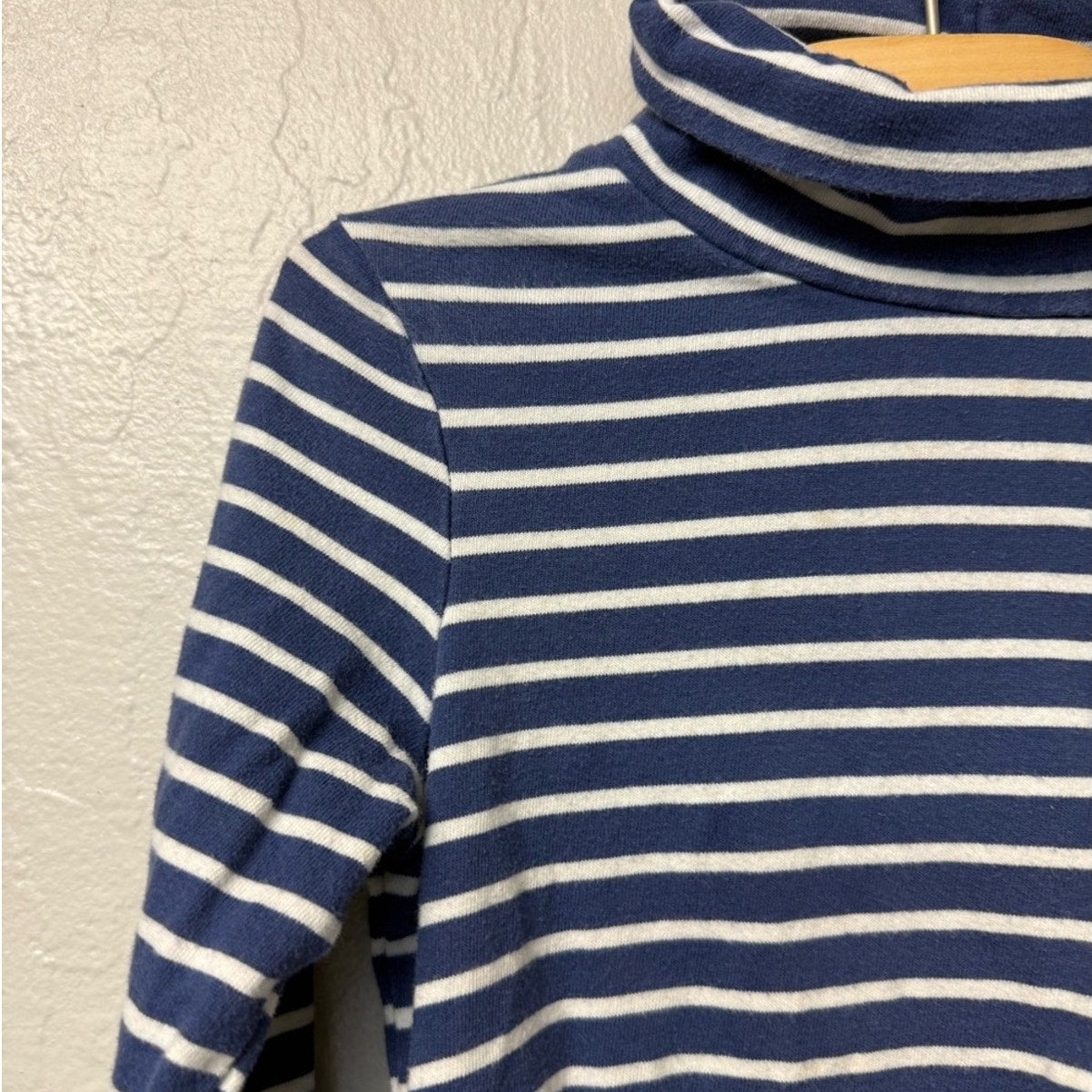 mini boden blue stripe turtleneck dress 6-7Y