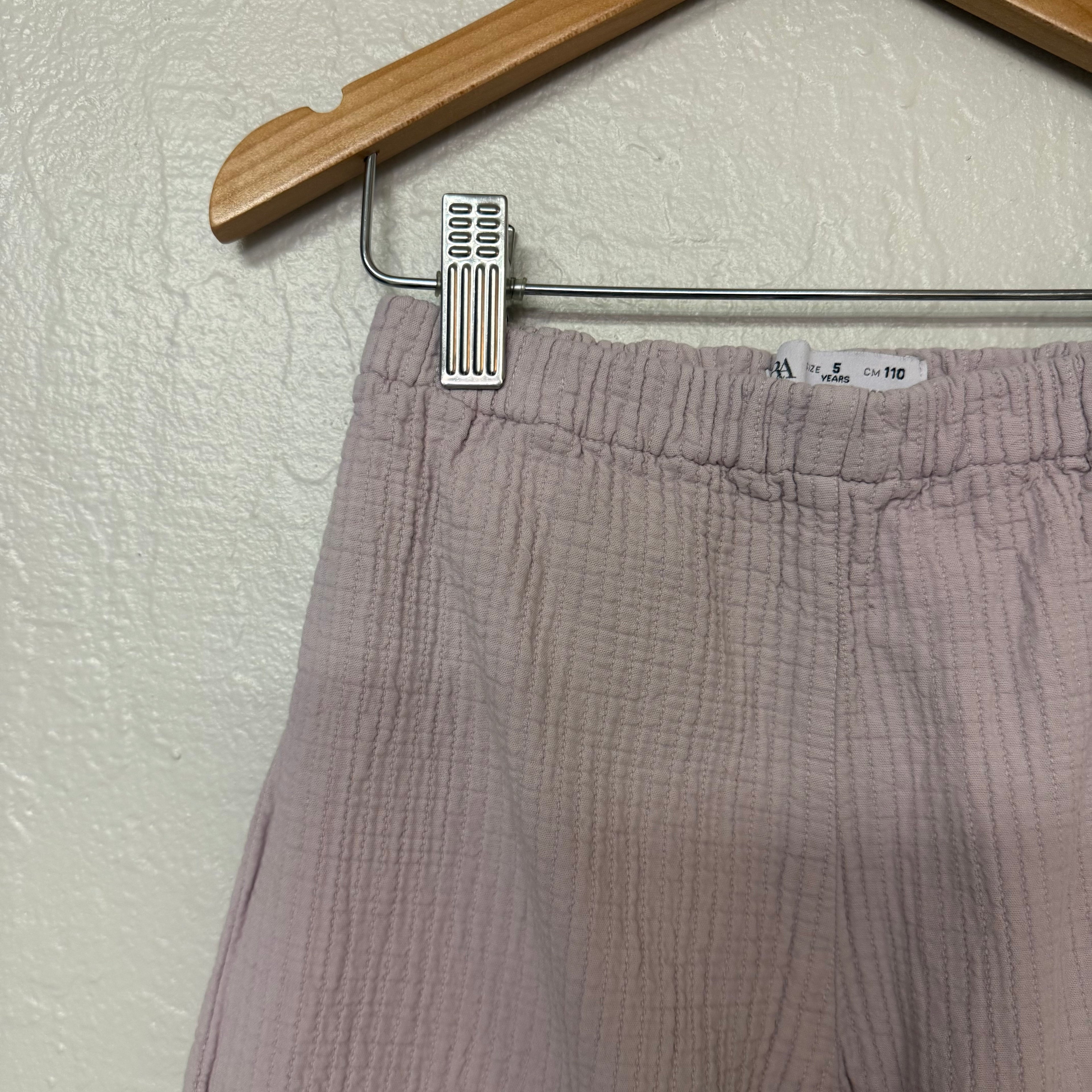 zara girls purple muslin pants 5Y