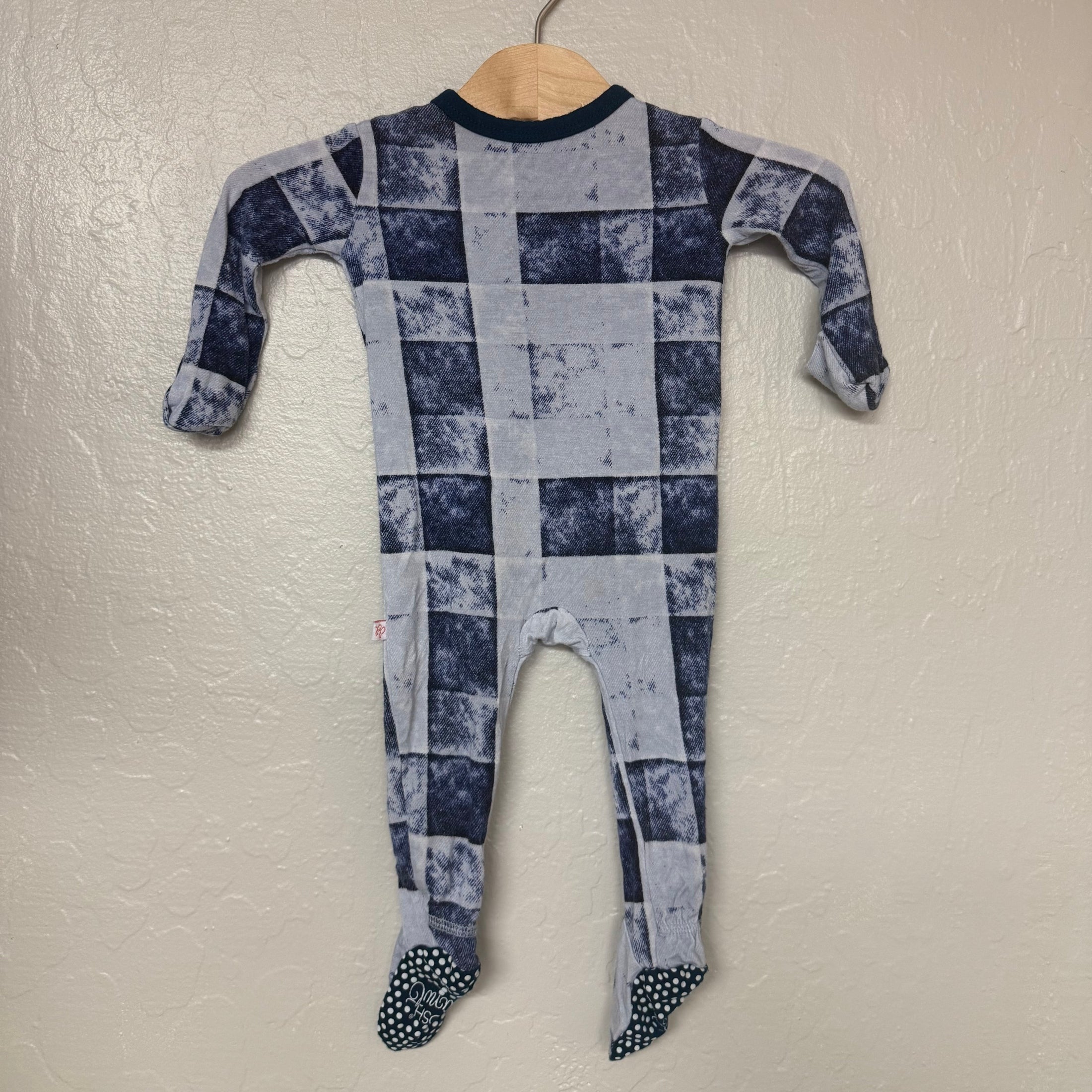 posh peanut blue bamboo footie 12-18M