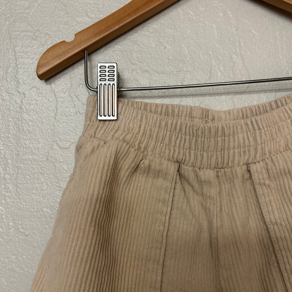 tiny whales cream shorts 5Y