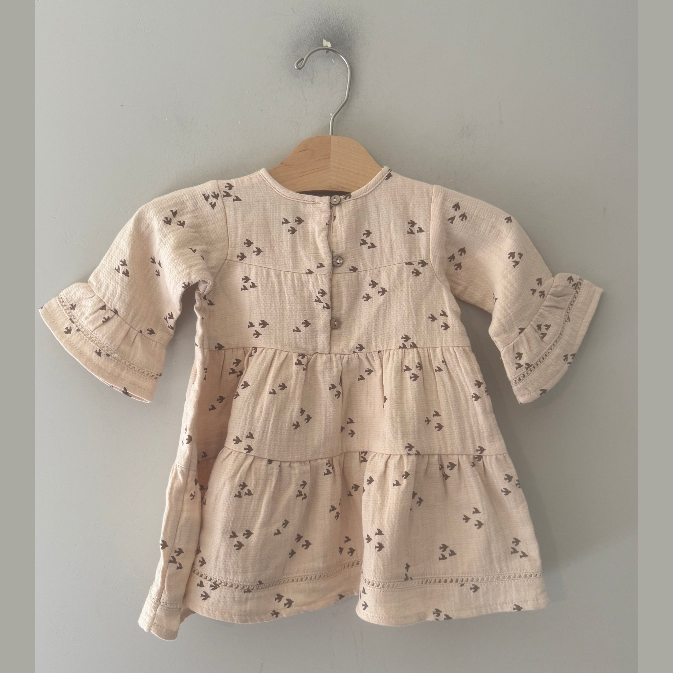 quincy mae bird dress 12-18M NWT