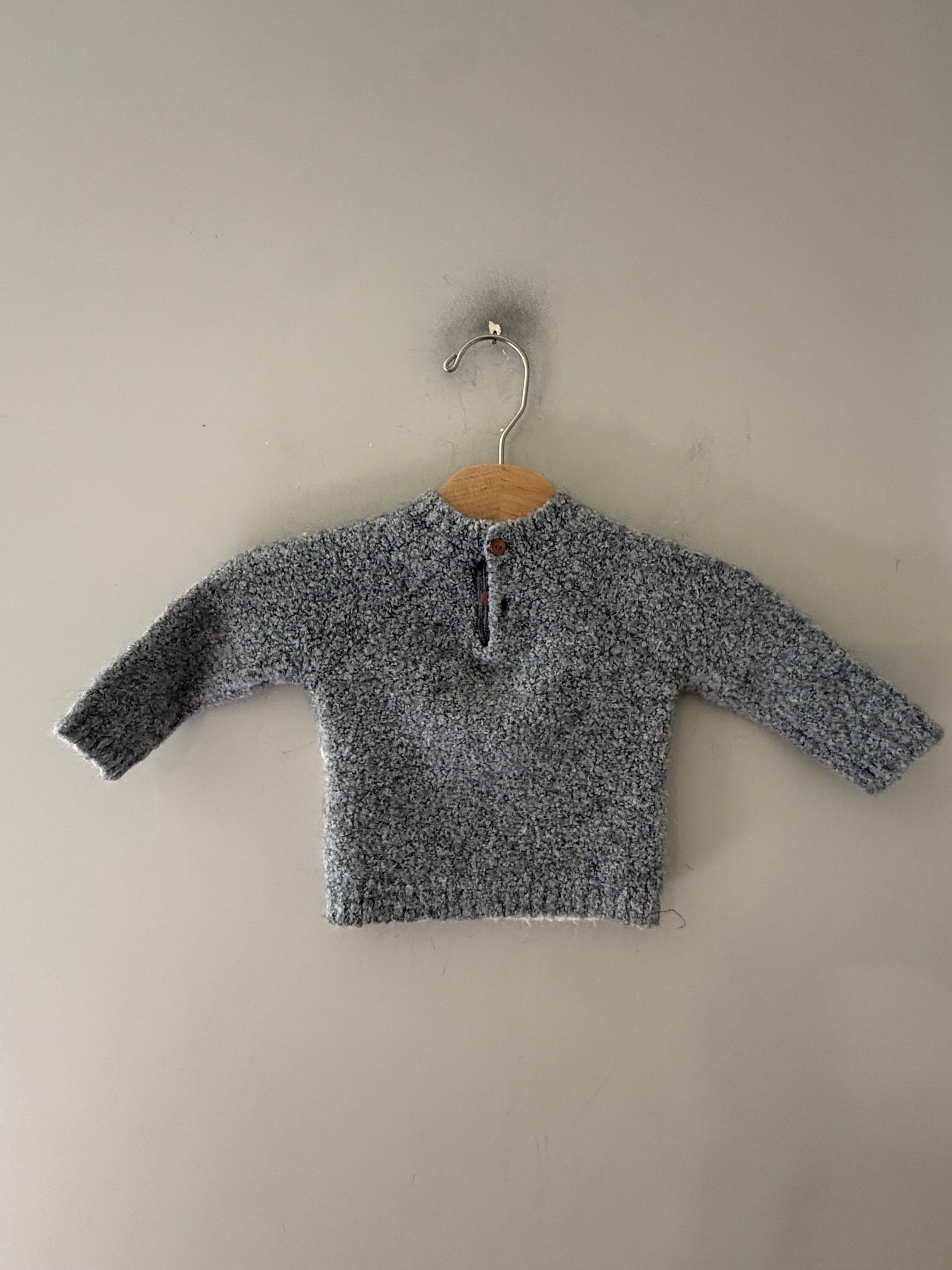 Zara Girls' Fuzzy Sweater Gray 6-9M