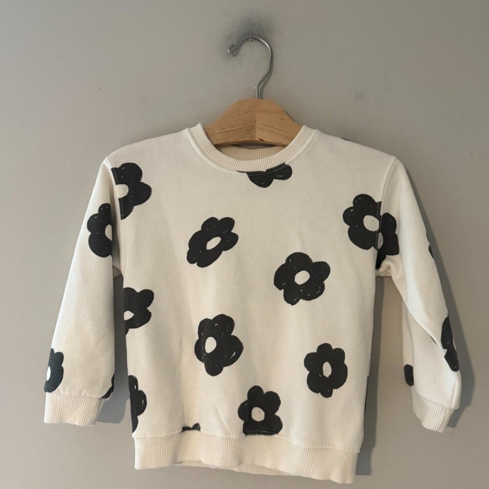 zara girls' cream and black floral set