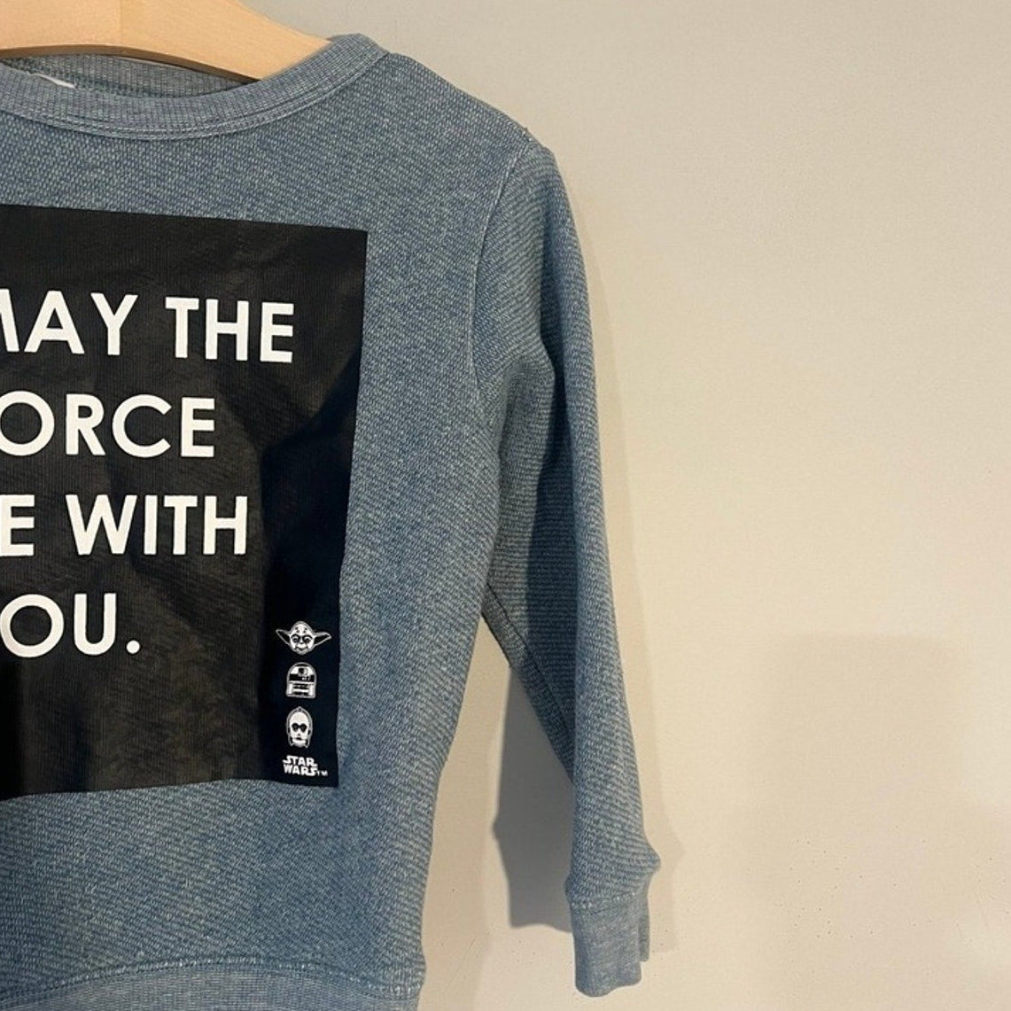 h&m x star wars sweatshirt 4-6Y