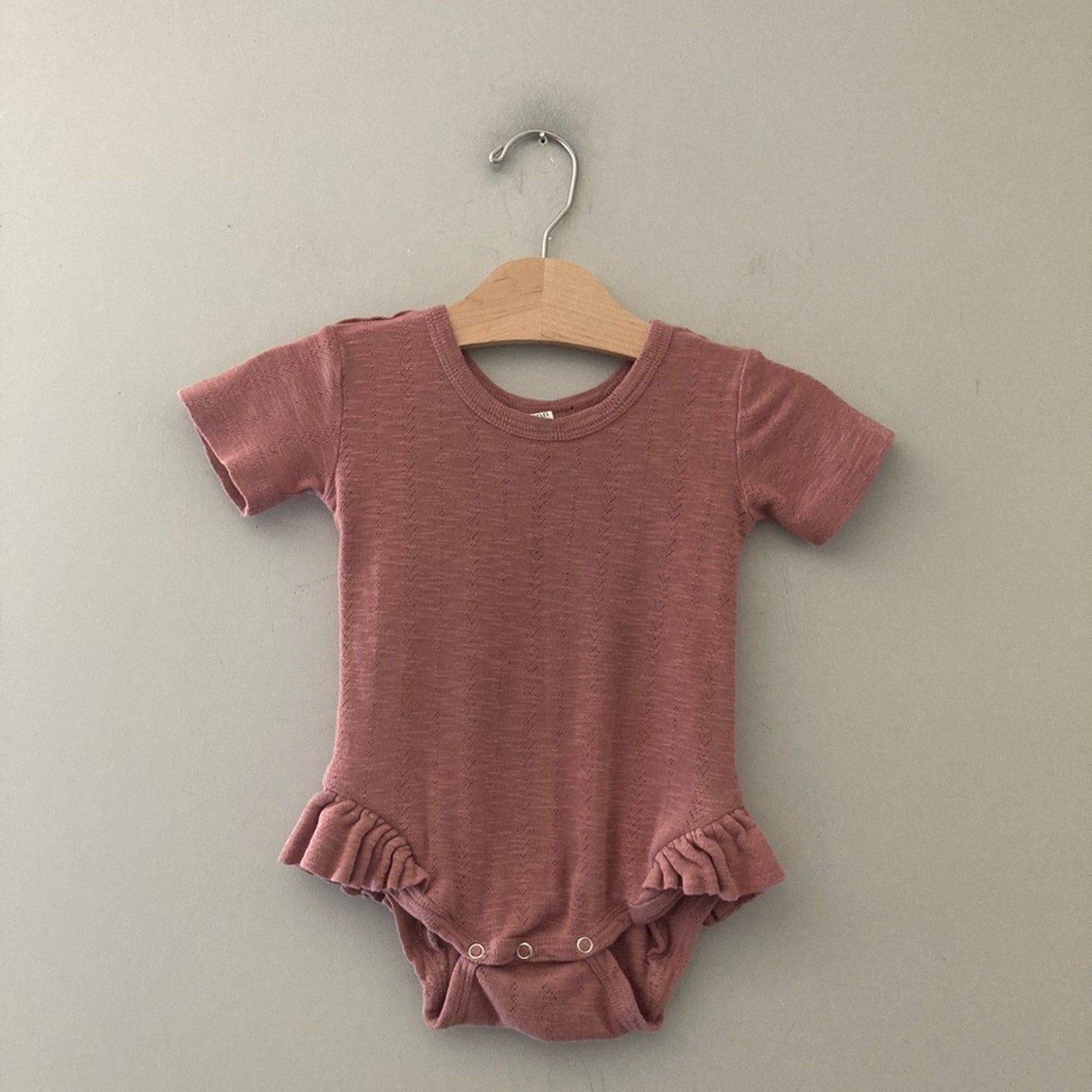 kate quinn pink pointelle romper 6-12M