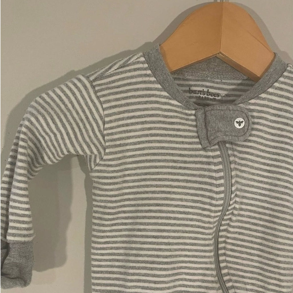 burt's bees baby gray stripe footie 0-3M