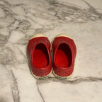 native red water shoes 5c