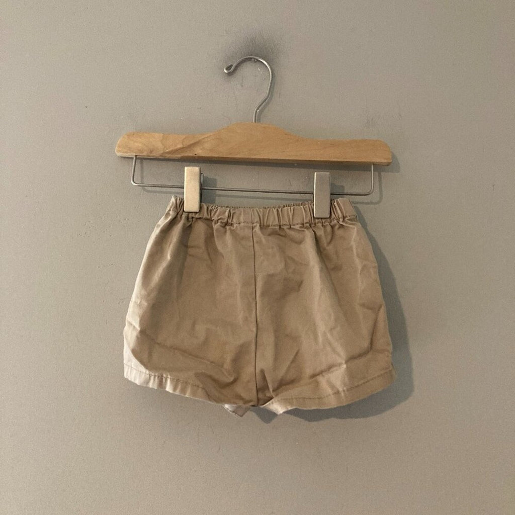 zara girls' khaki shorts 12-18M