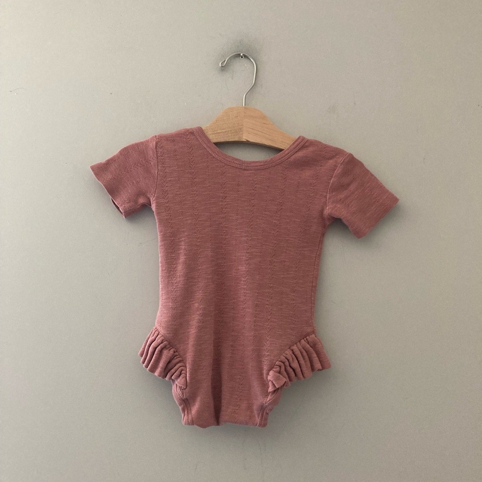 kate quinn pink pointelle romper 6-12M