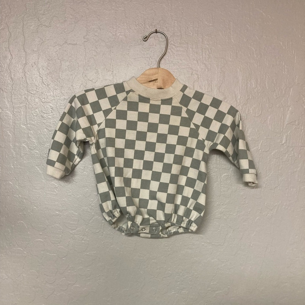 rylee + cru checkered romper 0-3M