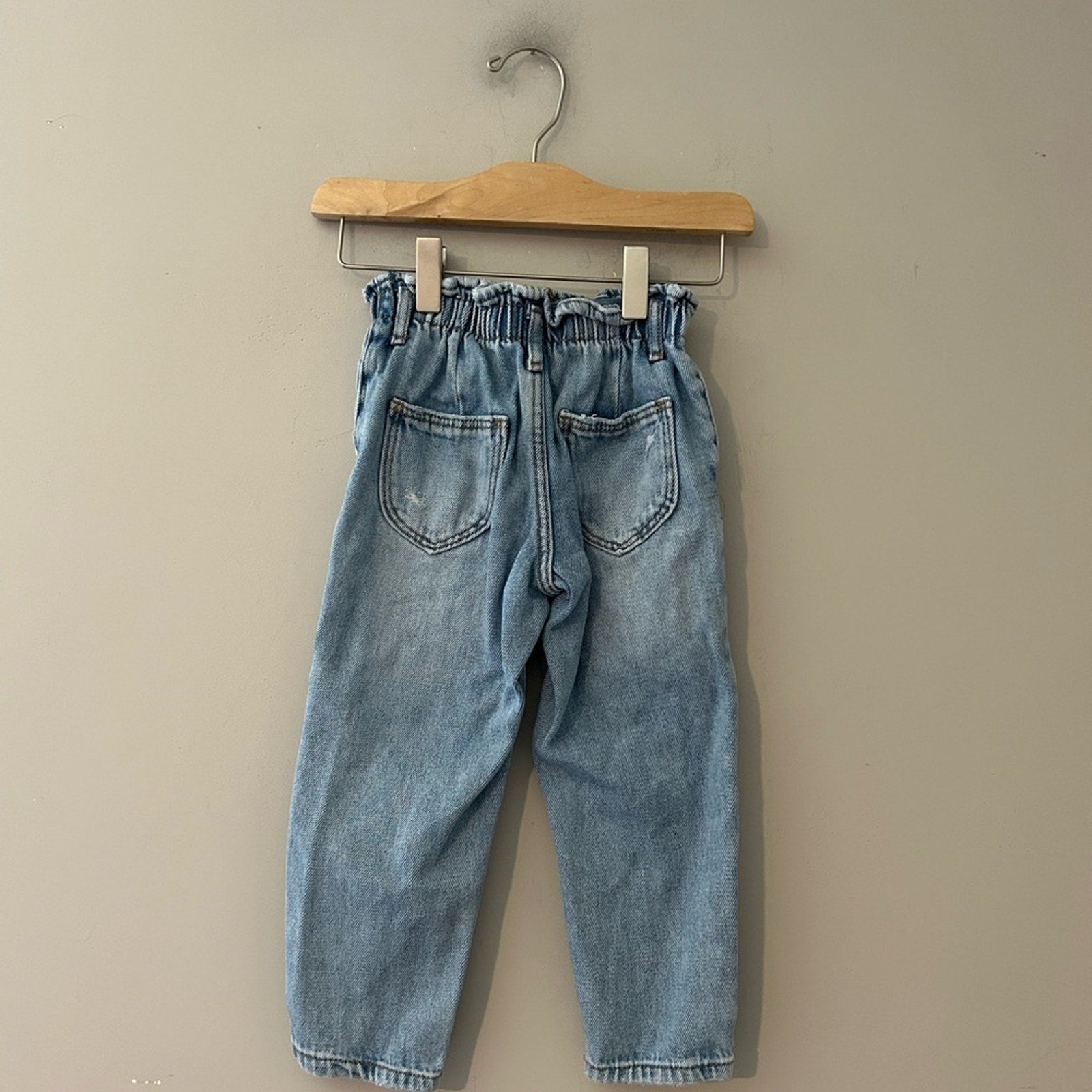 zara girls' light wash jeans 3-4Y