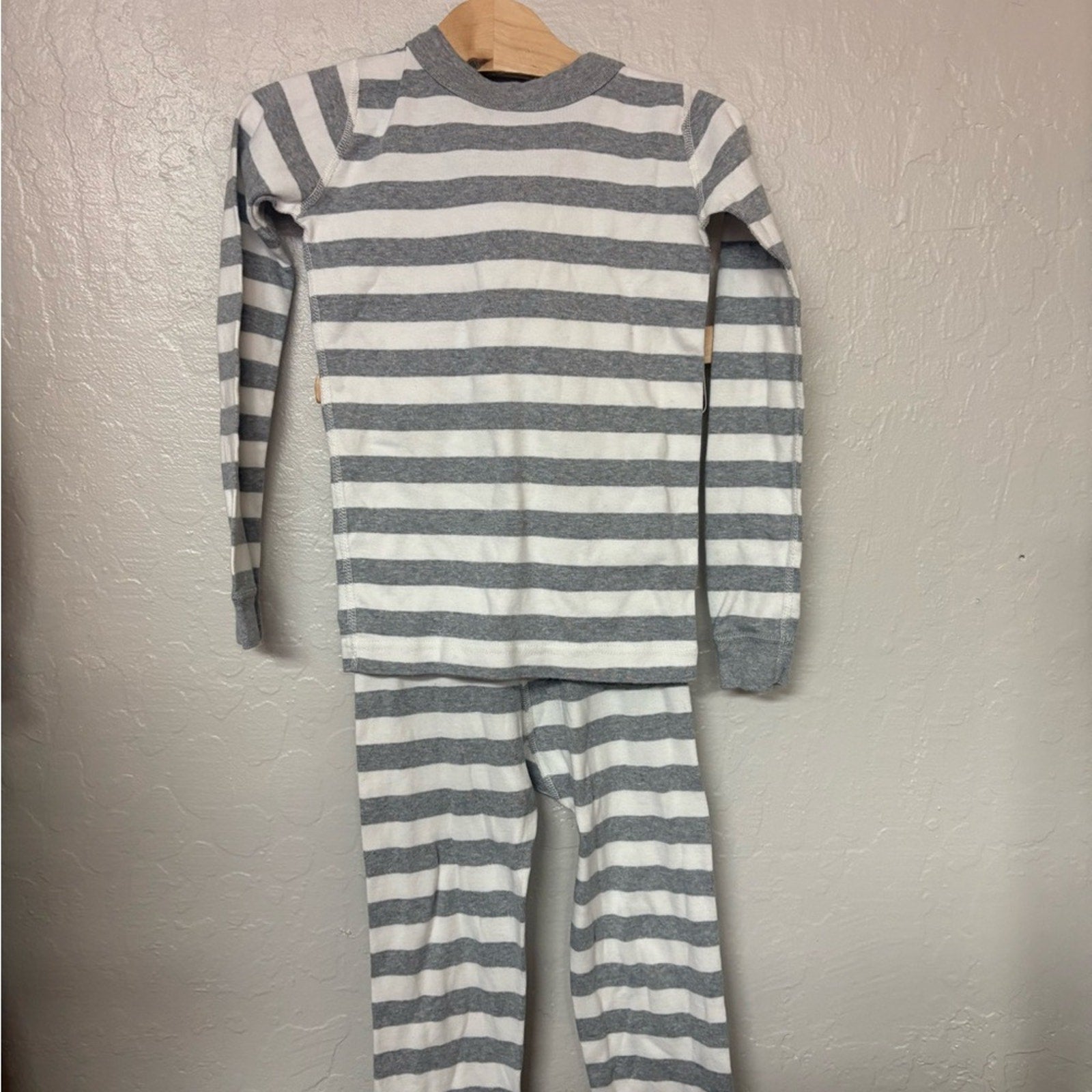 hanna andersson girls' pajama set 6-7Y