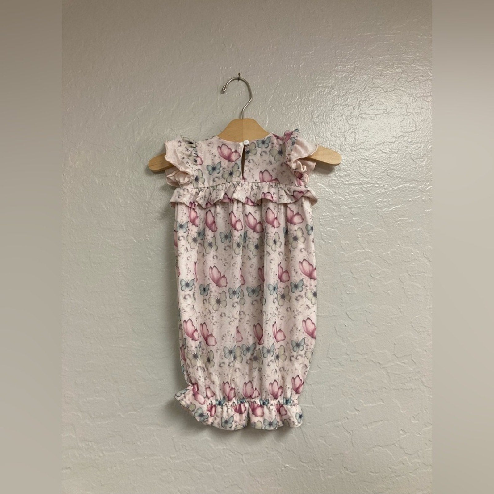 mabel‎ + honey floral newborn gown