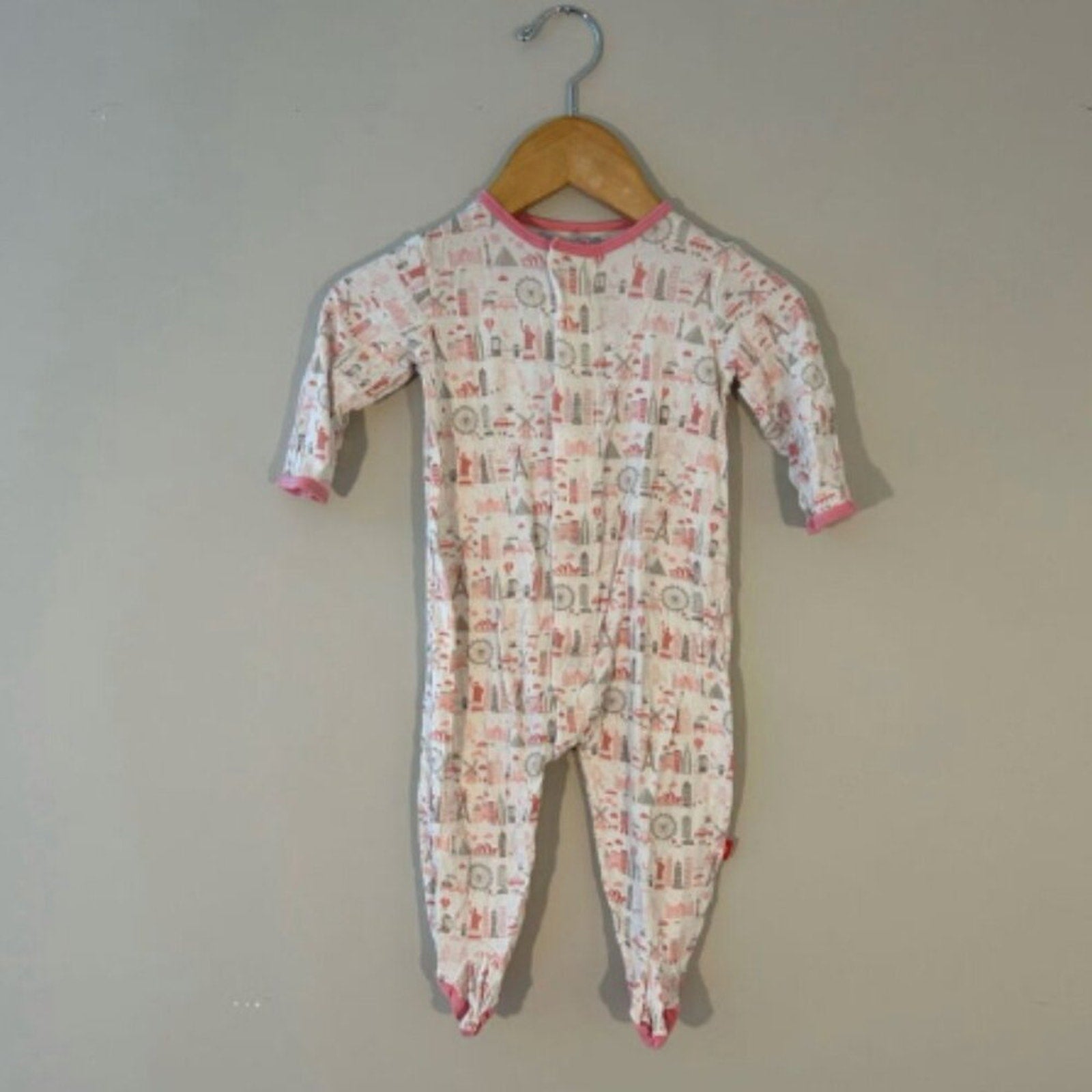 magnetic me pink white city footie 6-9M