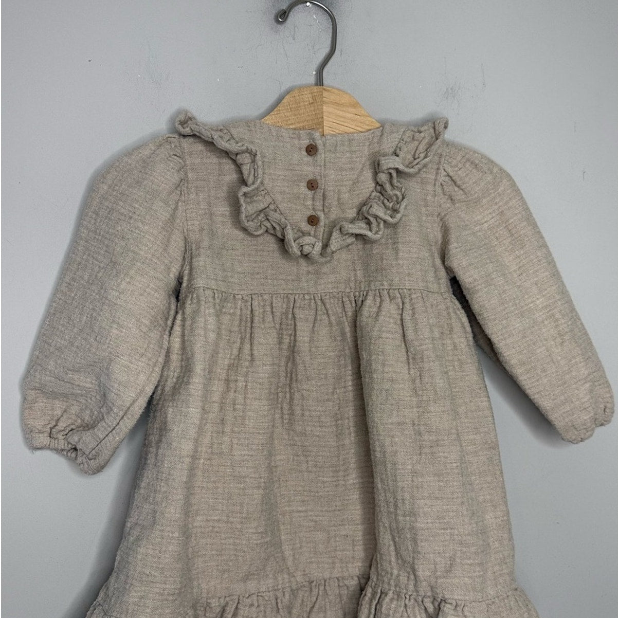 zara muslin dress beige 2-3Y