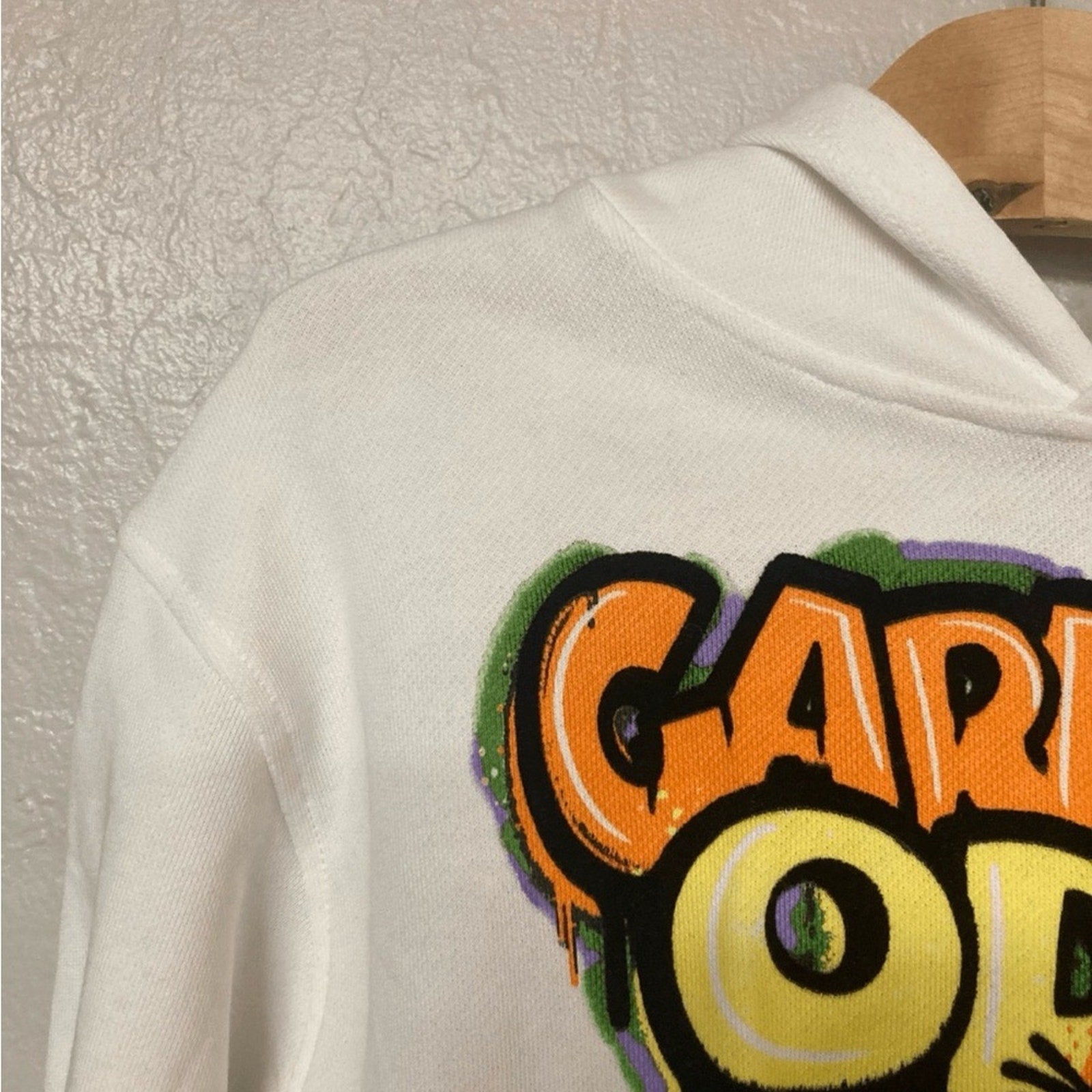 zara boys' white garfield hoodie 8-9Y
