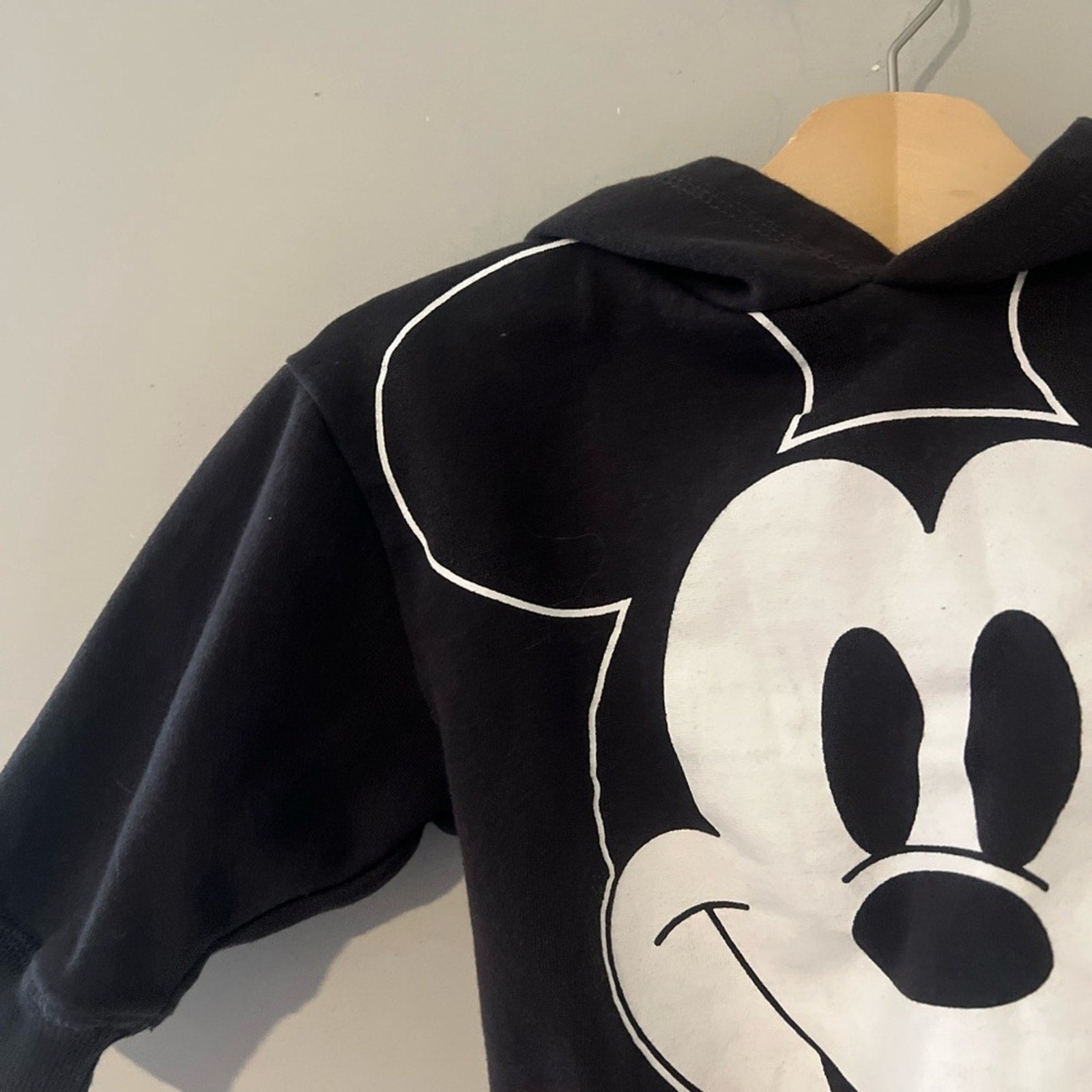 cotton on kids x disney mickey mouse black sweatshirt 3Y