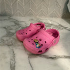 crocs girls' hot pink shoes 7c