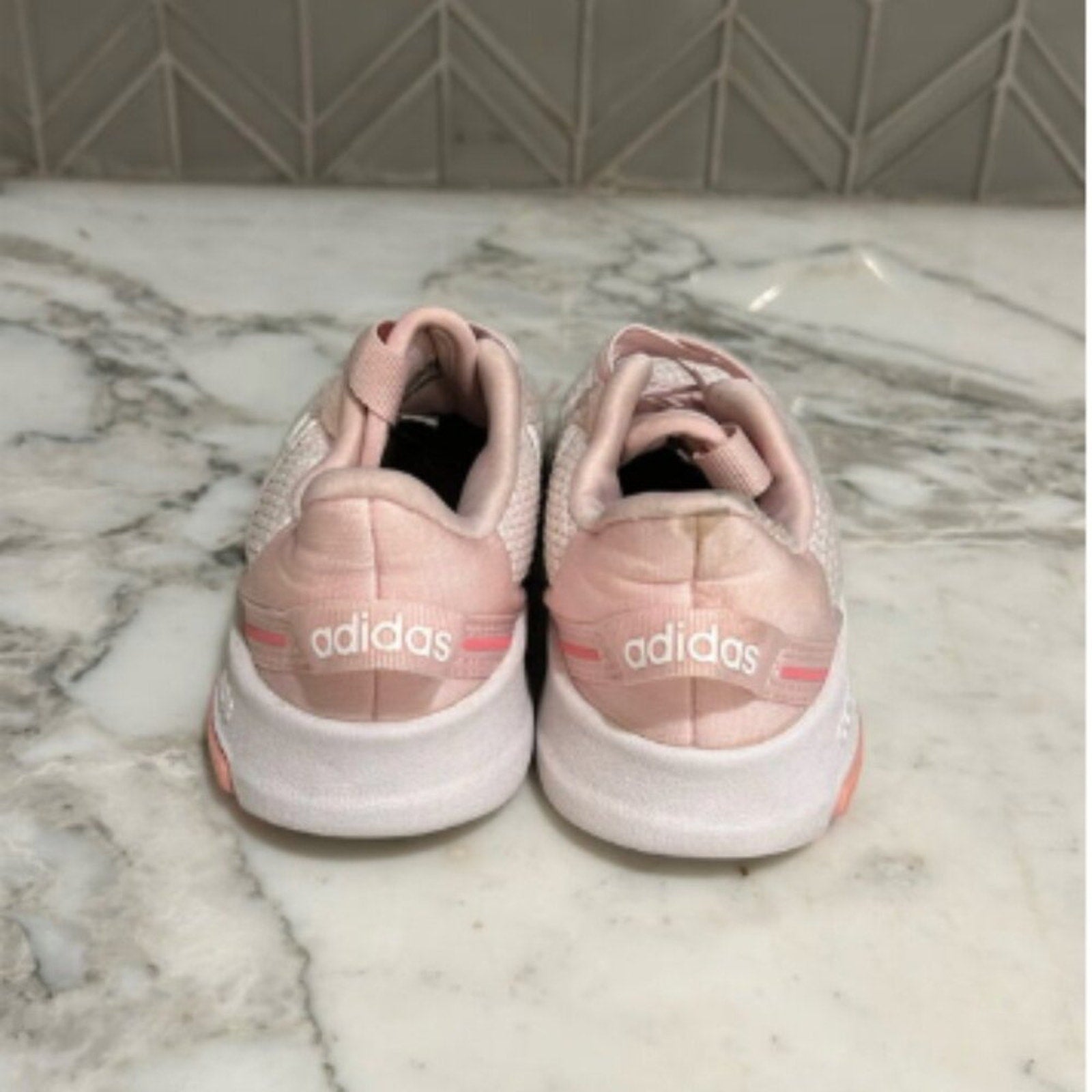 adidas girls' pink running shoes 8c