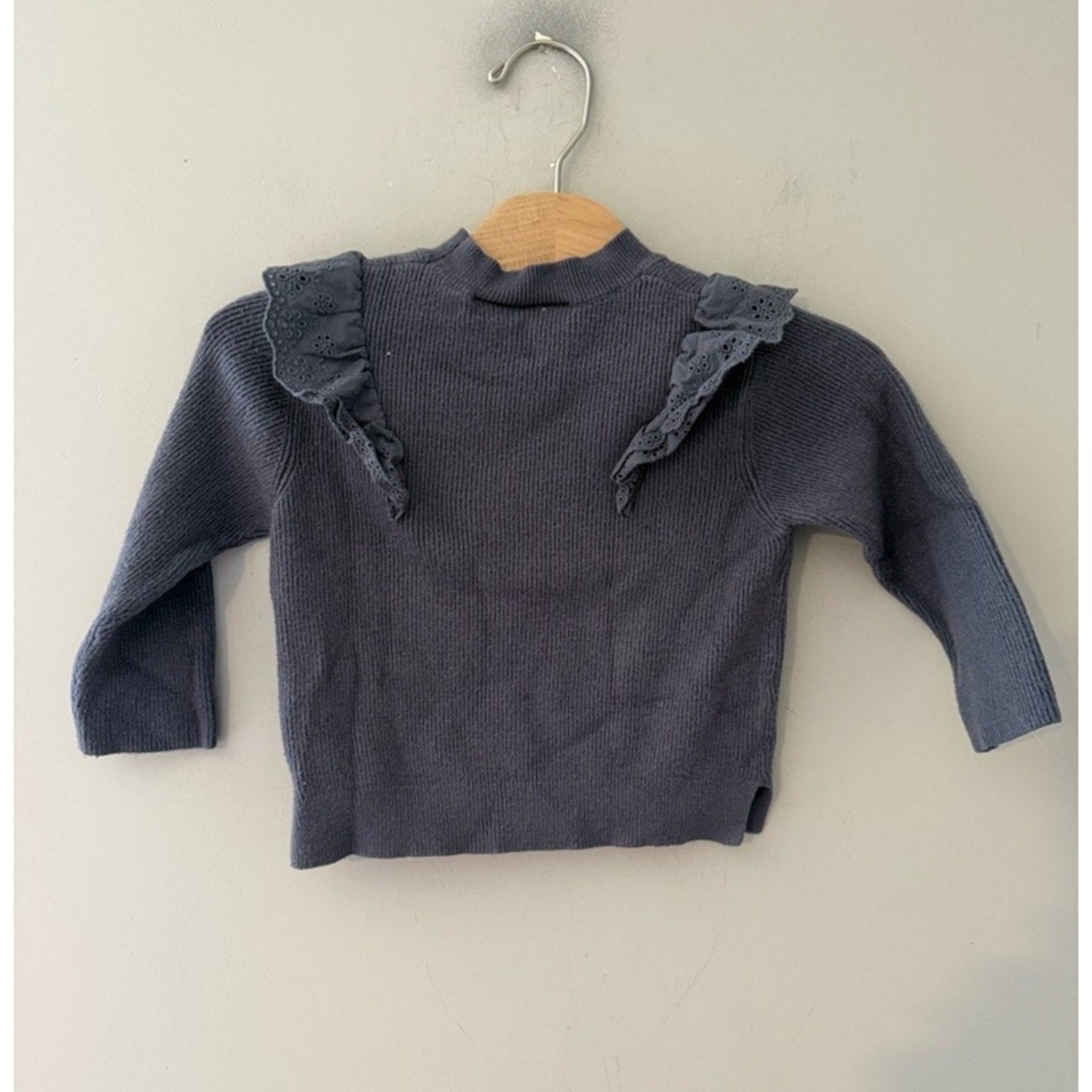 zara girls' ribbed gray shirt ruffle 18-24M
