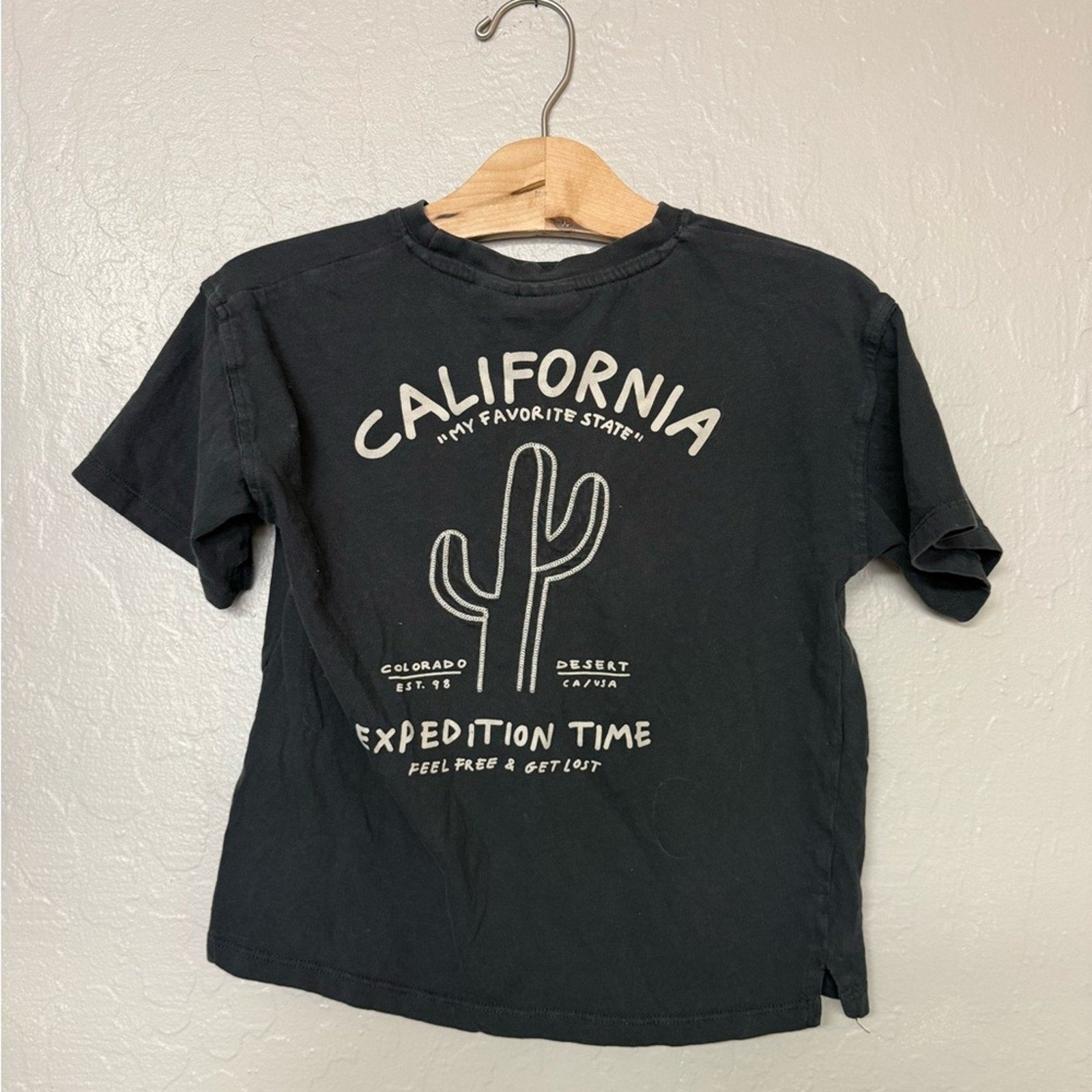 zara boys' black cactus tee 5-6Y