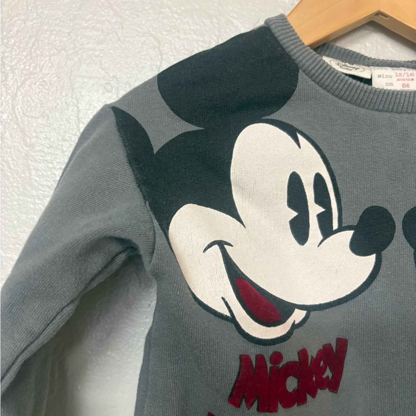 zara x disney baby x h&m set mickey + minnie sweatshirt leggings velvet 12-18M