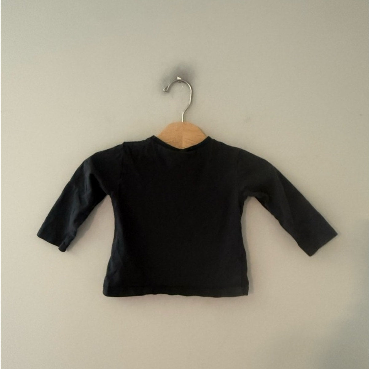 zara black tee crochet fox 9-12M