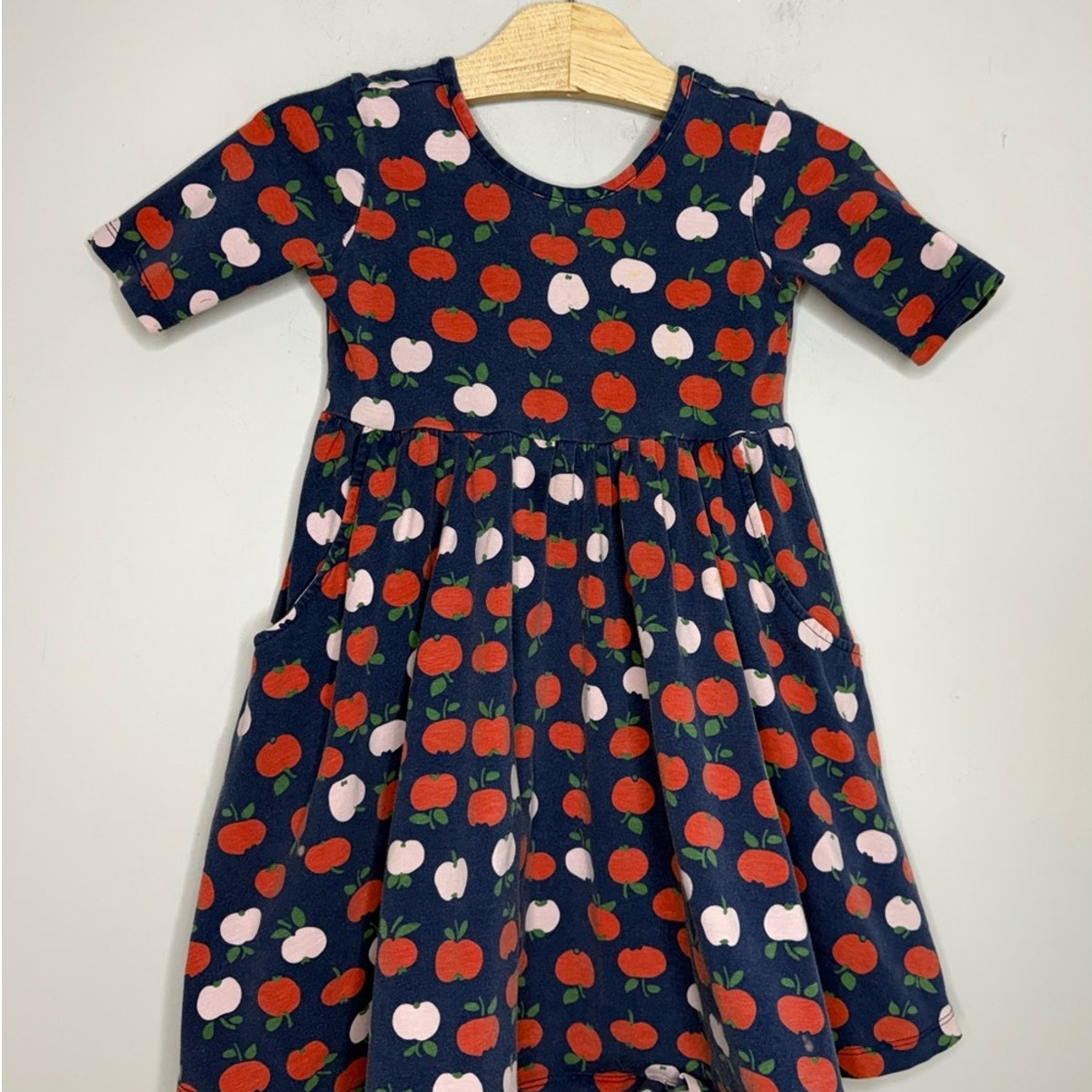 hanna andersson apple dress 5Y
