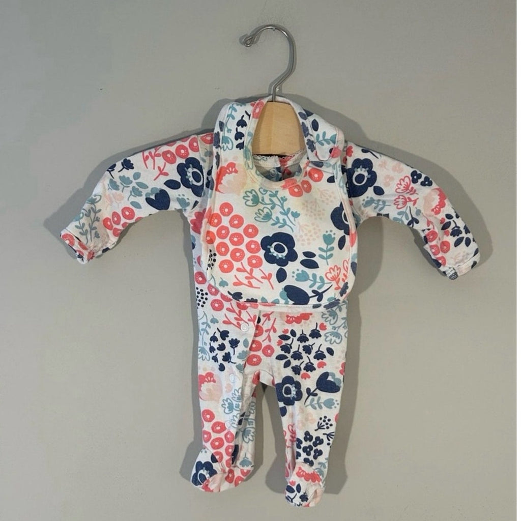 carter's floral snap footie and bib 3M