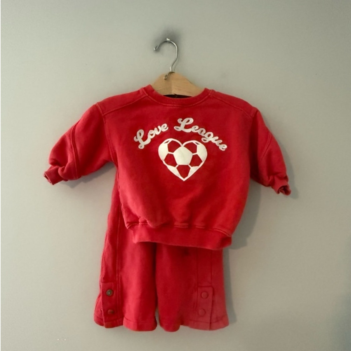 zara red soccer set 1.5Y