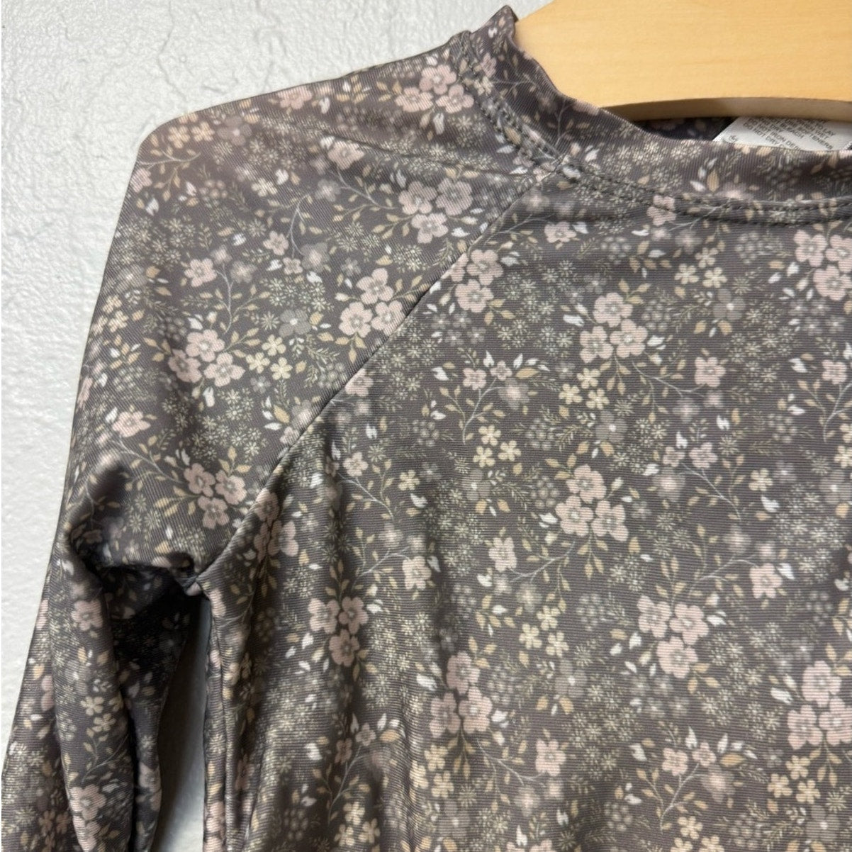 jamie kay rashguard purple floral 3Y