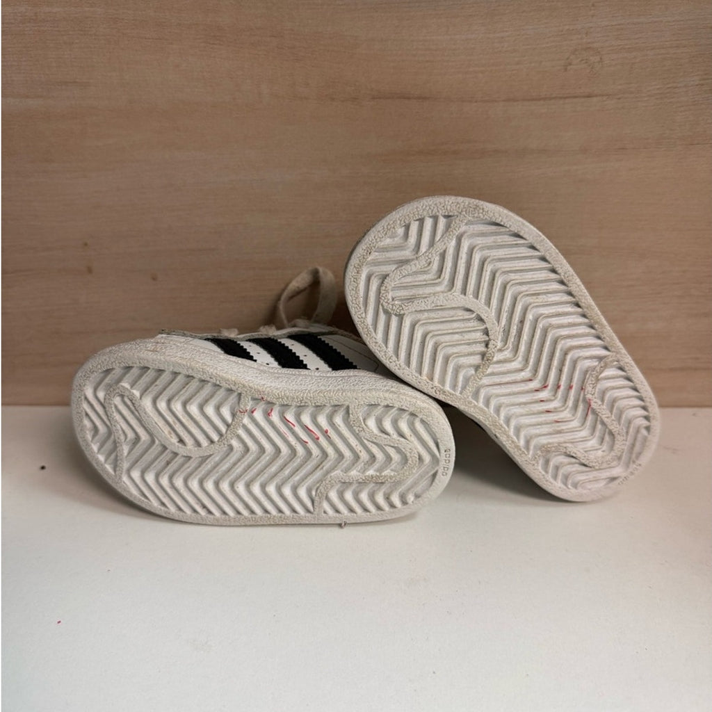 adidas kids white superstars sneakers 4c