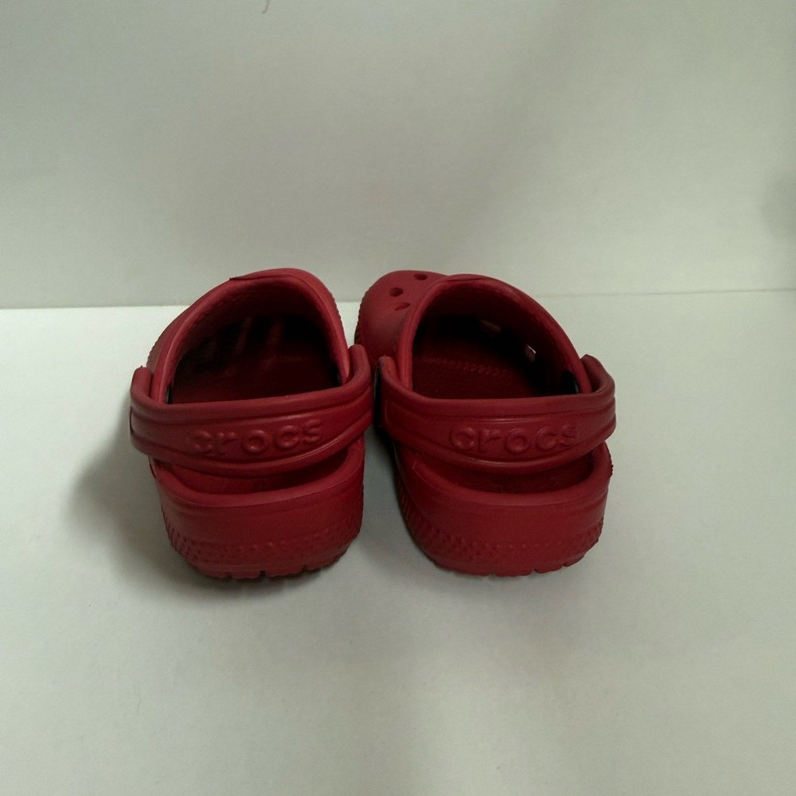 girls' red crocs 5c