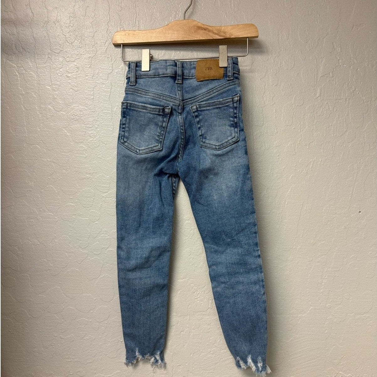 zara girls’ jeans uneven hem 6Y