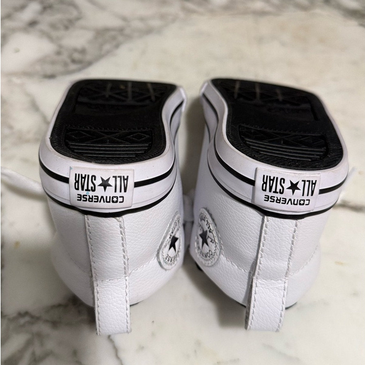 converse all-star leather shoes 9C