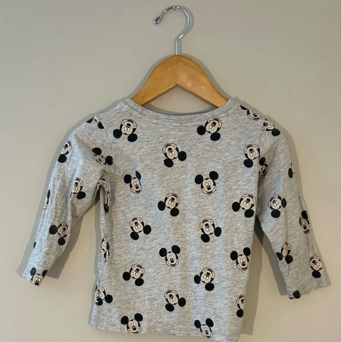 h&m disney mickey gray tee