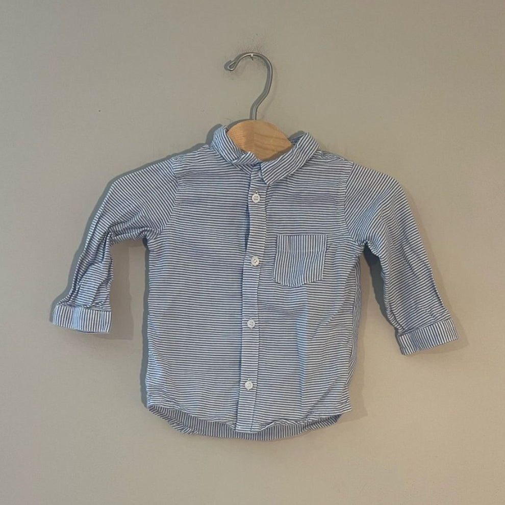 Front view of H&M blue and white striped baby boys long-sleeve button-down shirt with chest pocket size 6-12 months